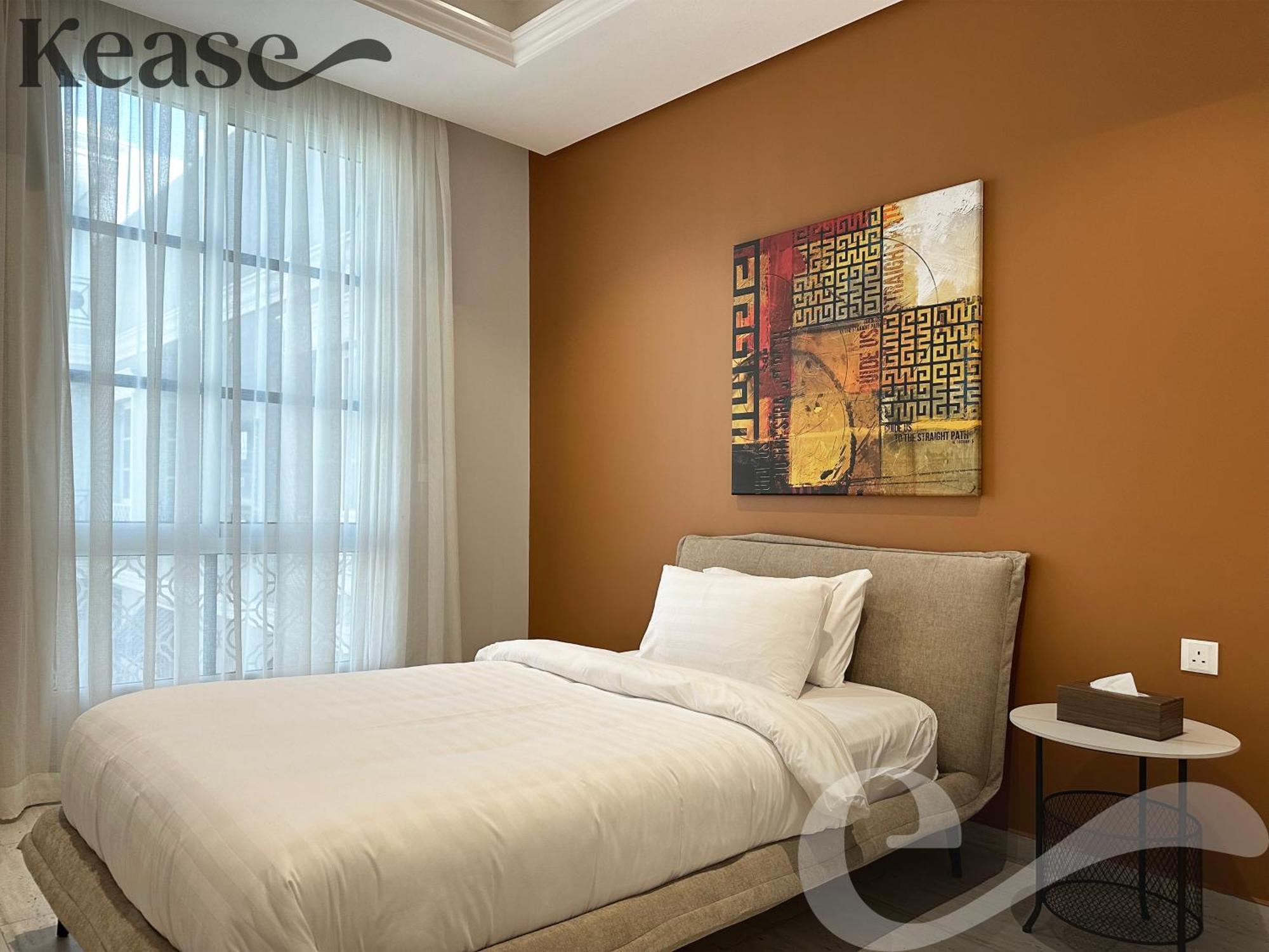Kease Yasmin E-3 Royal Touch Gx80 Apartment *