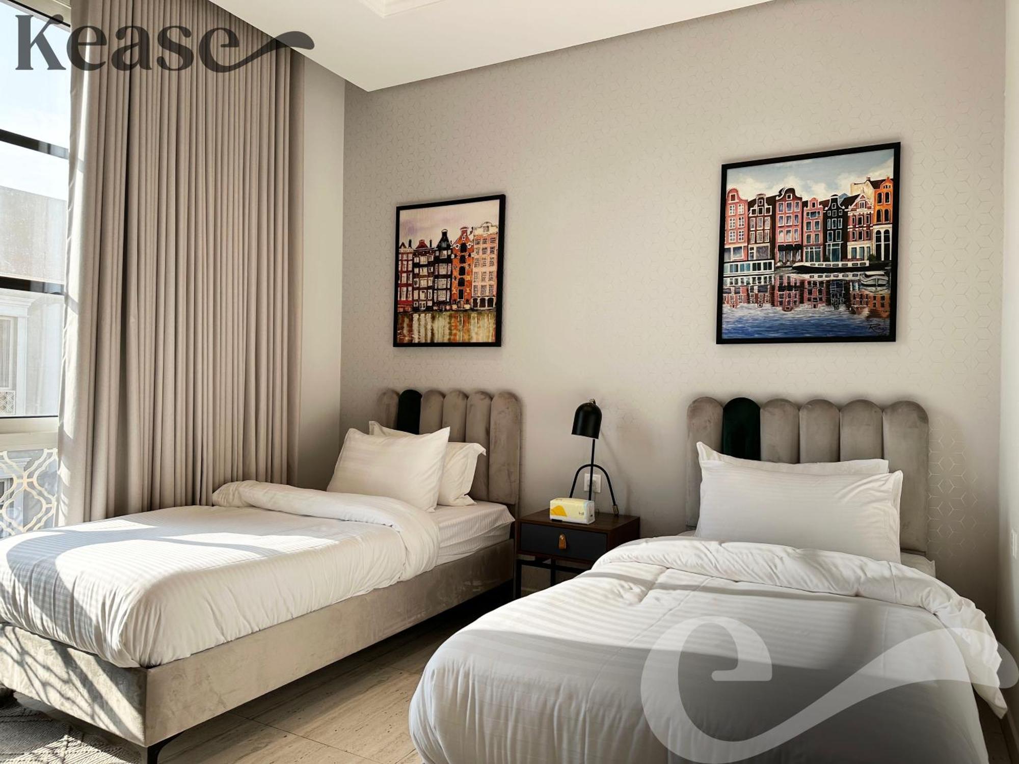 Kease Yasmin E-3 Royal Touch Gx80 Apartment *