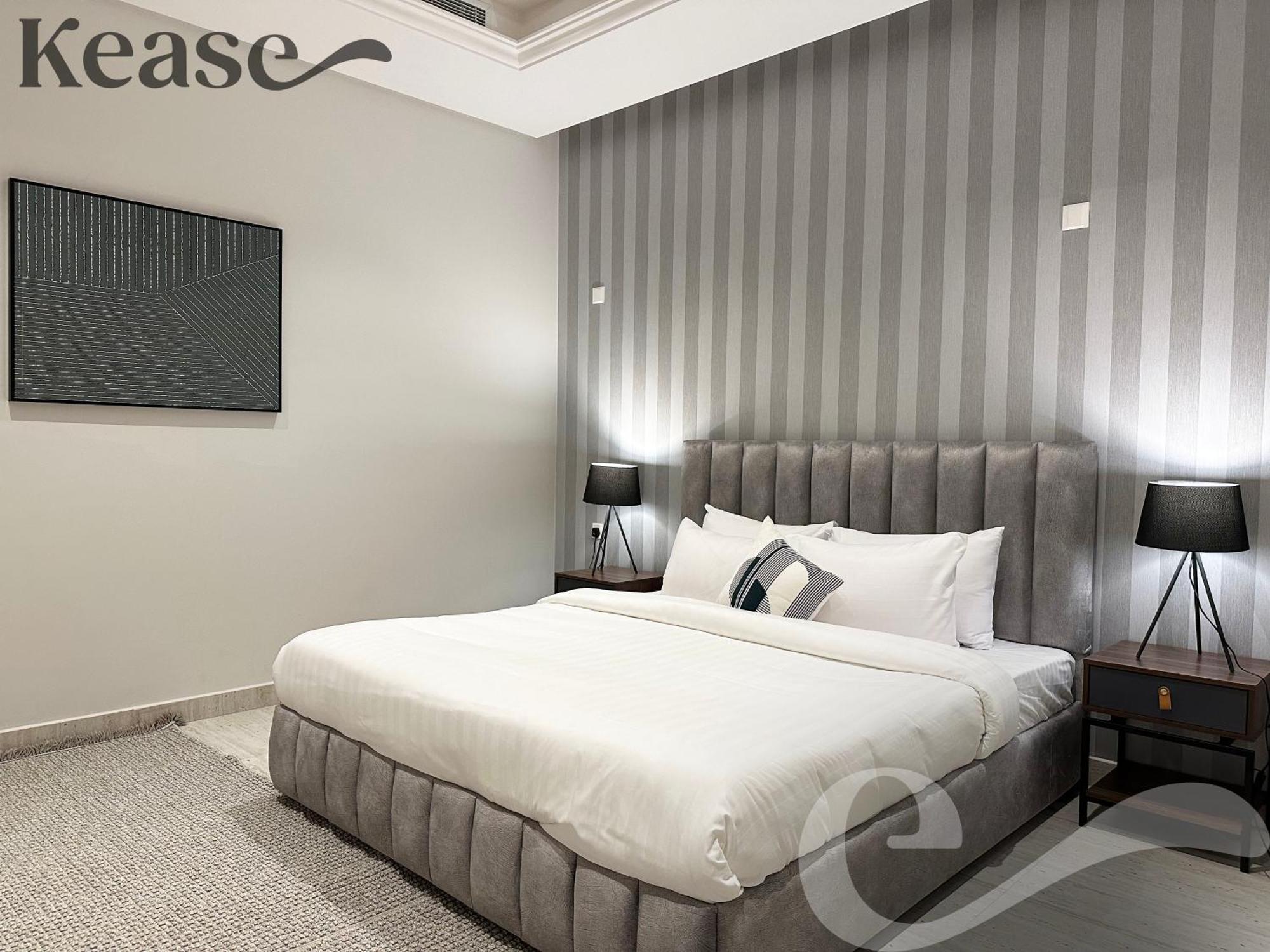 Kease Yasmin E-3 Royal Touch Gx80 *