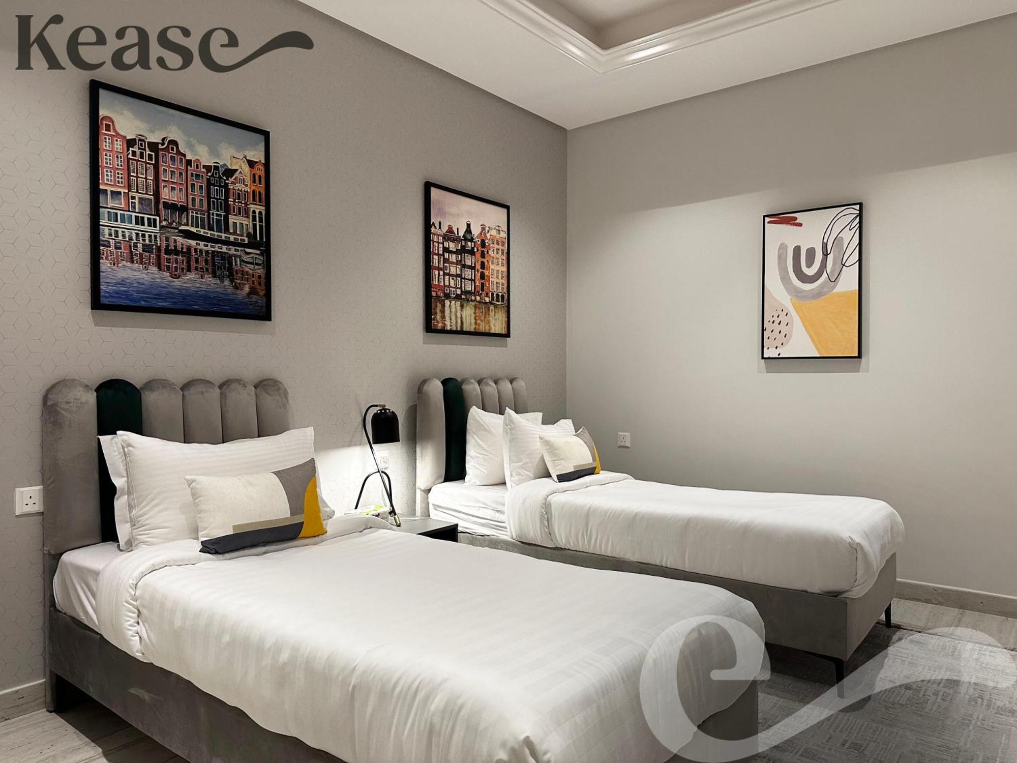 Kease Yasmin E-3 Royal Touch Gx80 Apartment